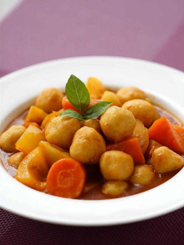 做咖喱鱼丸放什么调料