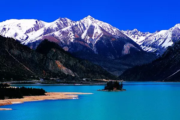 初见然乌湖，初见你。