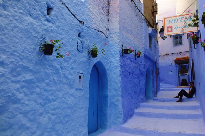 梦幻般的蓝色小城舍夫沙万