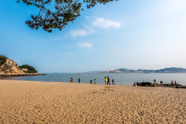 福建一座小岛，不足2平方公里，一年游客千万人