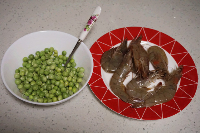 一人食的低热量食谱：推荐鲜虾饼，香甜又清爽