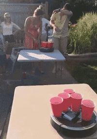 我有独特的下楼方式，就是有点疼