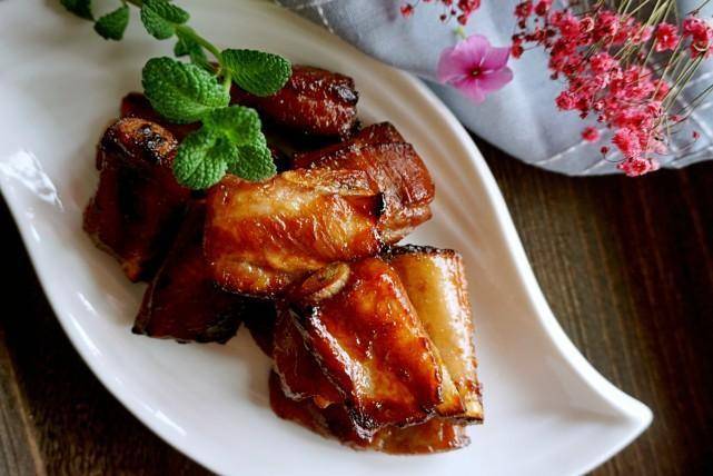 排骨轻食新做法，不放一滴油，不等主食上桌就直接被抢光