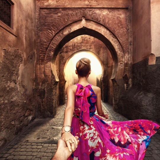 牵着你的手去看世界~