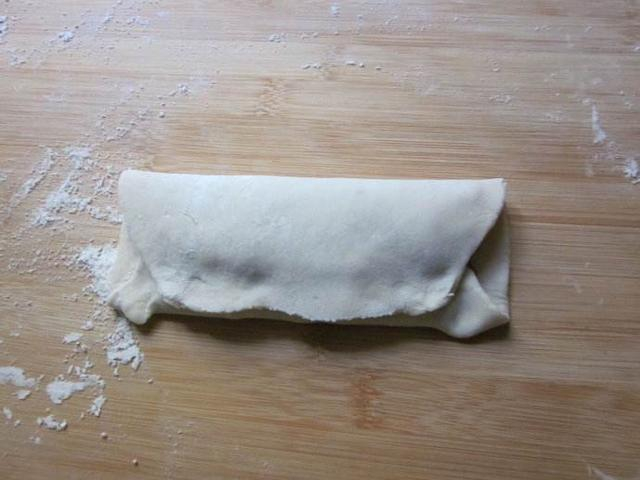 意料之外的经典老北京经典小吃——褡裢火烧