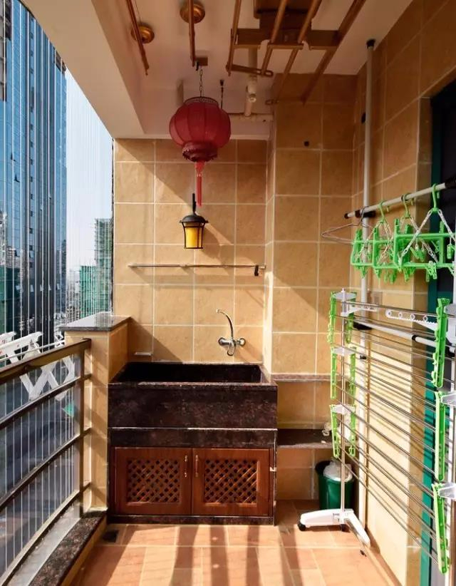 好看又可以晒衣服的阳台，谁说小户型阳台不能两者兼备！