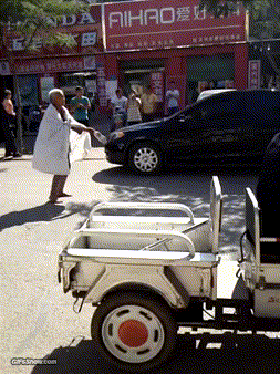 你是对面派来的卧底吧