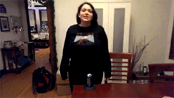 搞笑GIF：只要技术好，货车像超跑