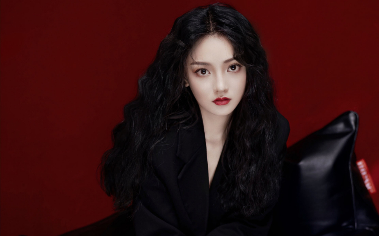 尚璇黑白性感写真