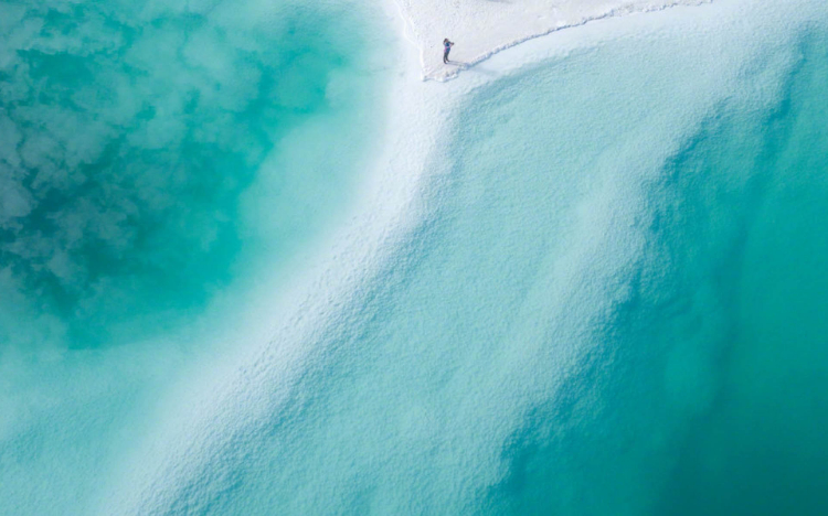 青海翡翠湖唯美风景