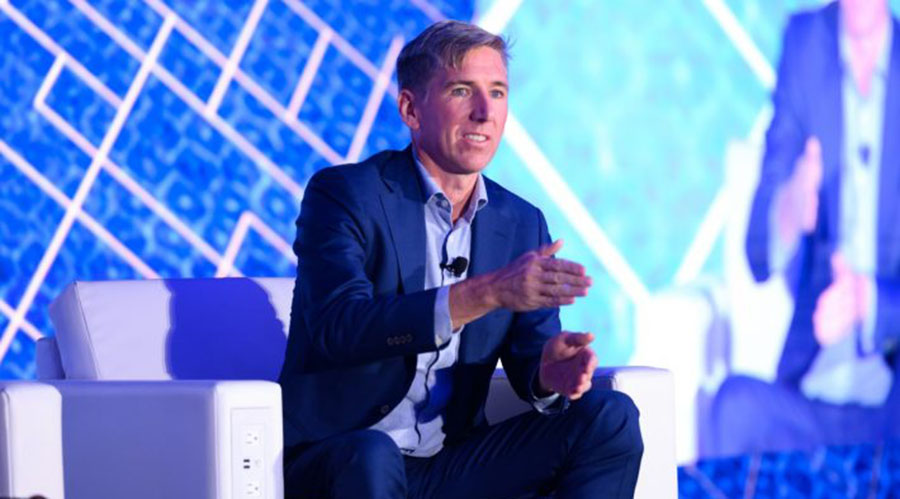 过半数金融顾问希望在投资加密货币之前有更好的监管环境