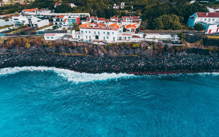 超美蓝色海滨风景