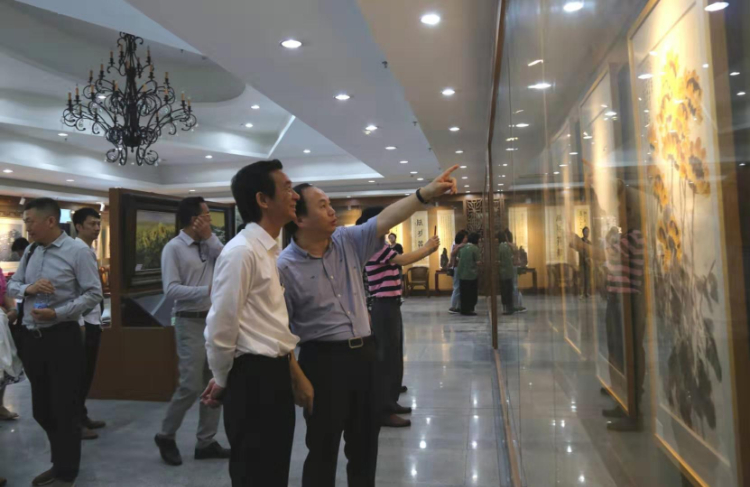 九三学社广东书画院换届会议暨“不忘初心 携手前进”美术作品展在穗举行