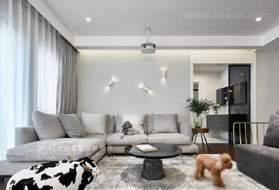 175㎡现代都市风，简单的黑白灰以及温润的木色，营造出温暖安静的氛围。#家居装修#