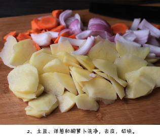 一款家常烤鸡，很好吃的哦~