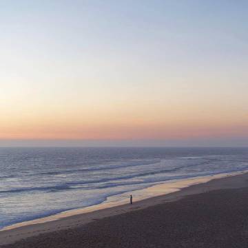 日落后的宁静时刻 | Laetitia Modine