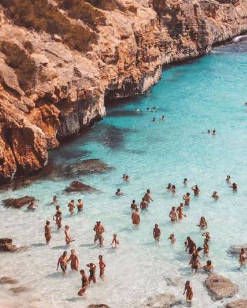 想去海边度个假，享受那片碧海蓝天。