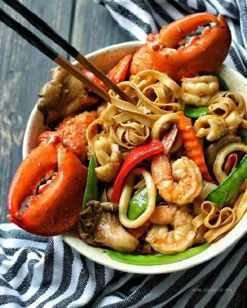 保持着对虾仁面的情有独钟 #不可辜负的美食#