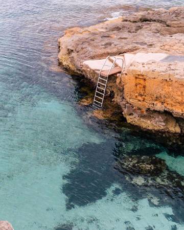 想去海边度个假，享受那片碧海蓝天。