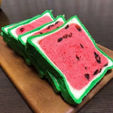西瓜面包?