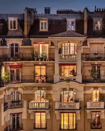 巴黎晚秋之夜！！！