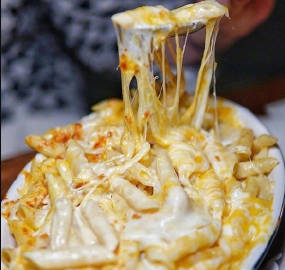 芝士就是力量！一口下去长一斤肉也挡不住想吃的心啊