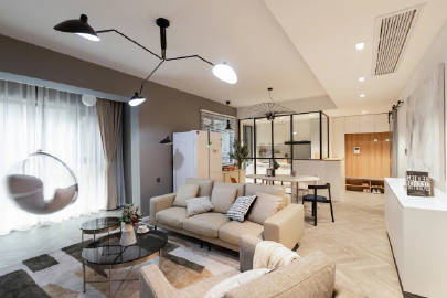 104㎡住一家三代5口，人均20㎡。