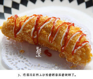 【黄金脆皮香蕉】色泽金黄、味道香浓，外皮很香酥内里鲜嫩，很好吃哦~ #美食# #美食点评#